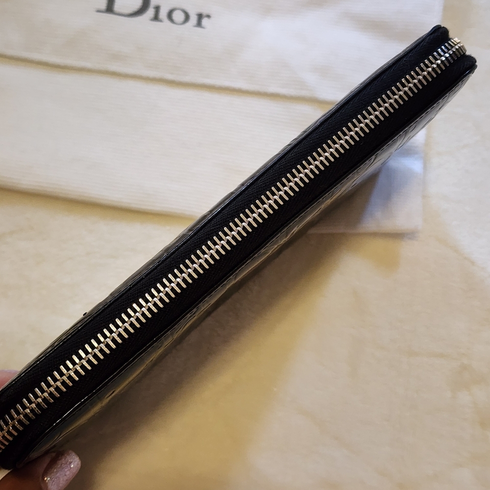 Dior Patent Black Trotter Long Zip Wallet - Picture 4 of 13